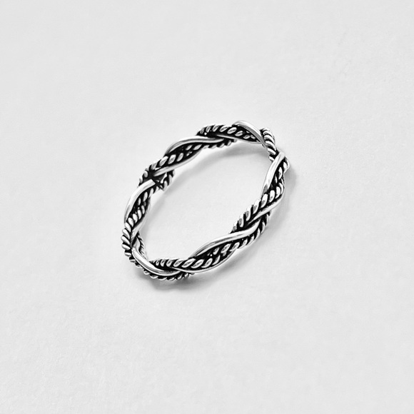 Sterling Silver Unisex Twisted Rope Ring, Silver Band, Braid Rings, Stackable - Picture 10 of 13